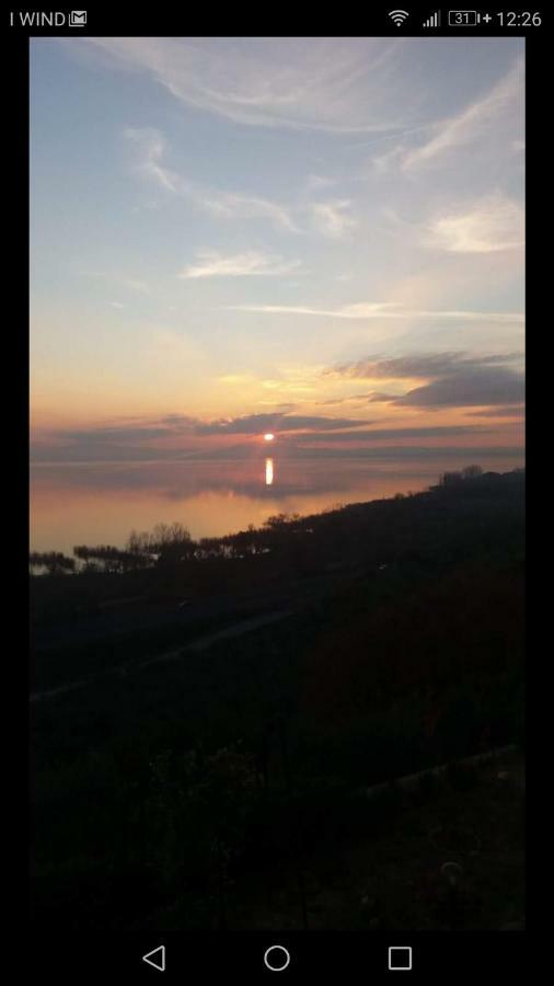 B&B Torre Del Lago Trasimeno Passignano sul Trasimeno Exteriör bild