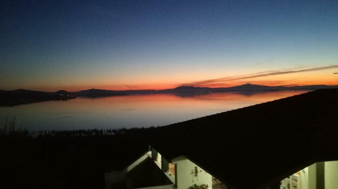 B&B Torre Del Lago Trasimeno Passignano sul Trasimeno Exteriör bild