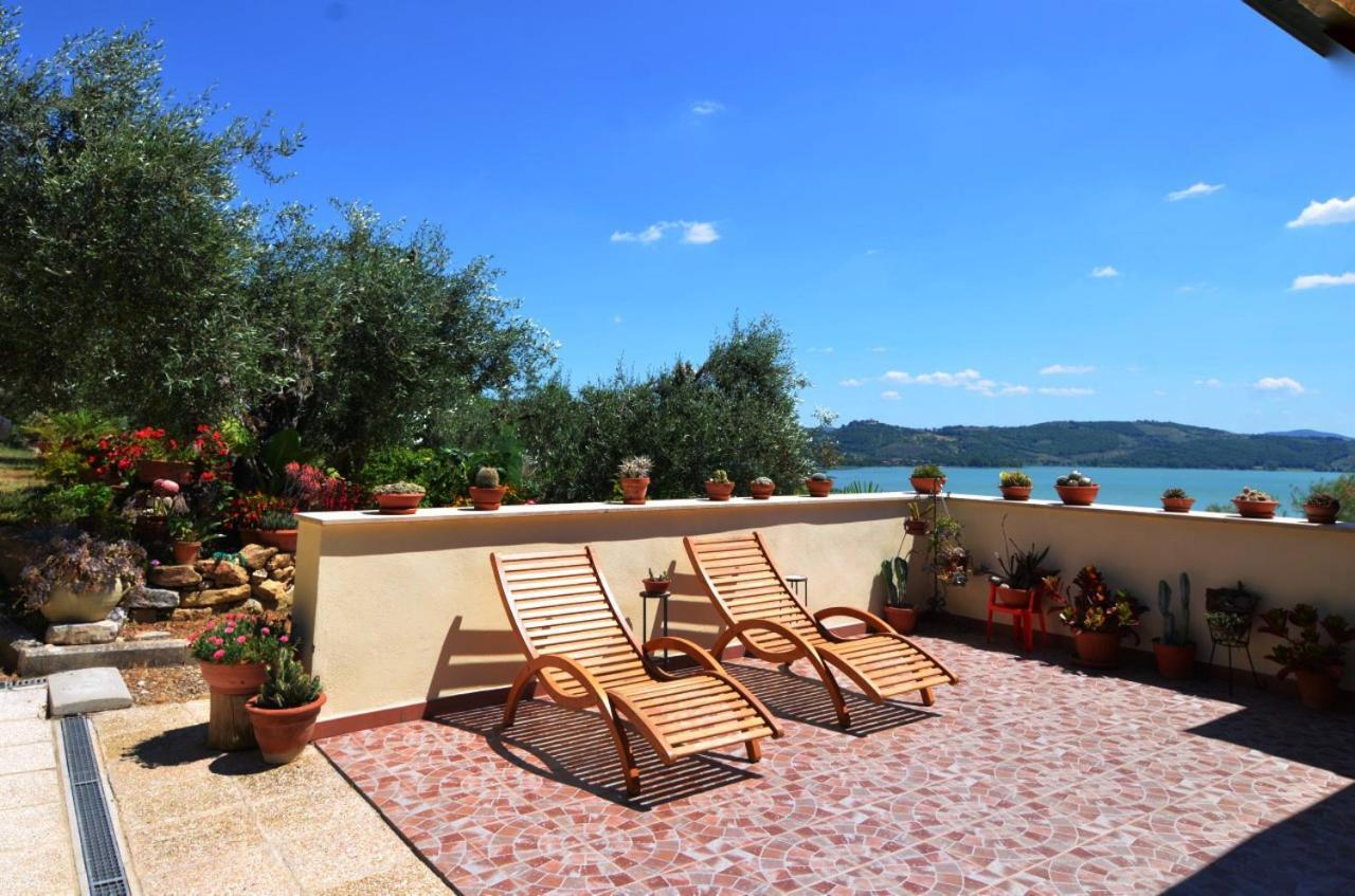 B&B Torre Del Lago Trasimeno Passignano sul Trasimeno Exteriör bild
